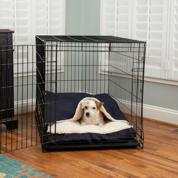 CozyCrate_Original_Environment-Navy_SQ-5_a9054f7c-d84a-4d97-9aac-50af94e4390e8 of 10