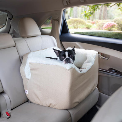 lifestyle-snoozer-pet-products-lookout-i-dog-car-seat-birch-diamond-medium-square_d096379b-b9a4-4e9e-9886-ef9b79dd50c78 of 11